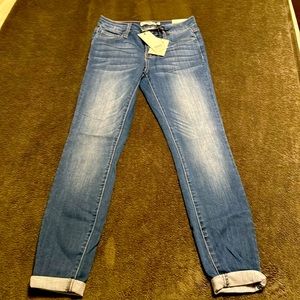 NWT Cello Brand comfort stretch denim jeans Sz5